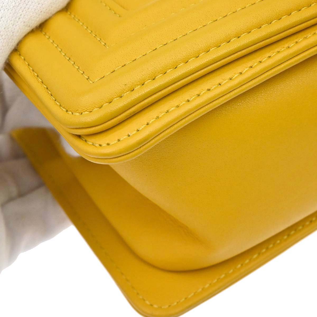 Boy Chanel 2019 Yellow Lambskin Medium Chain Shoulder Bag