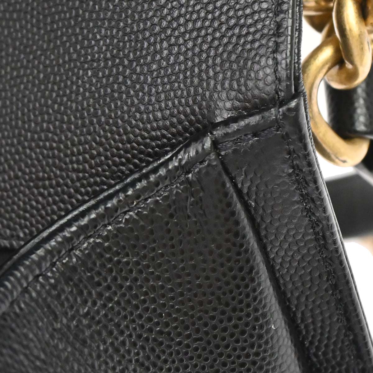 Boy Chanel 2019 Black Caviar Skin Medium Chain Shoulder Bag