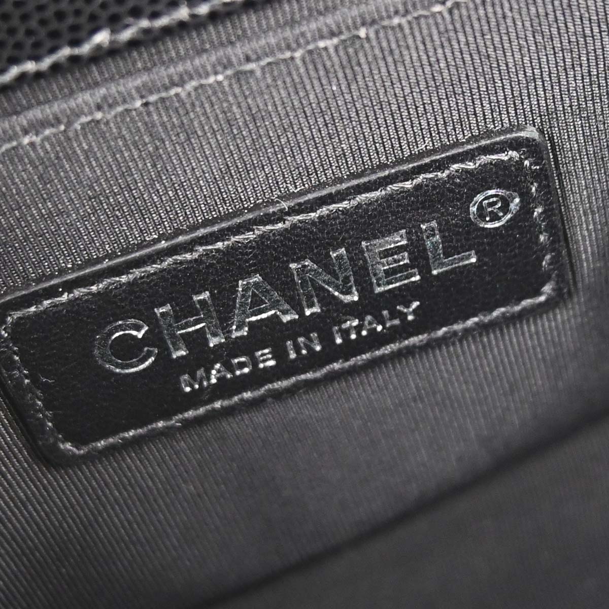 Boy Chanel 2019 Black Caviar Skin Small Chain Shoulder Bag