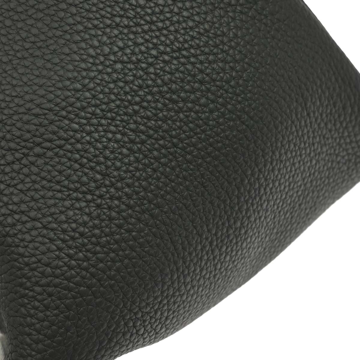 Hermes Black Taurillon Clemence Picotin Lock 22 MM Handbag