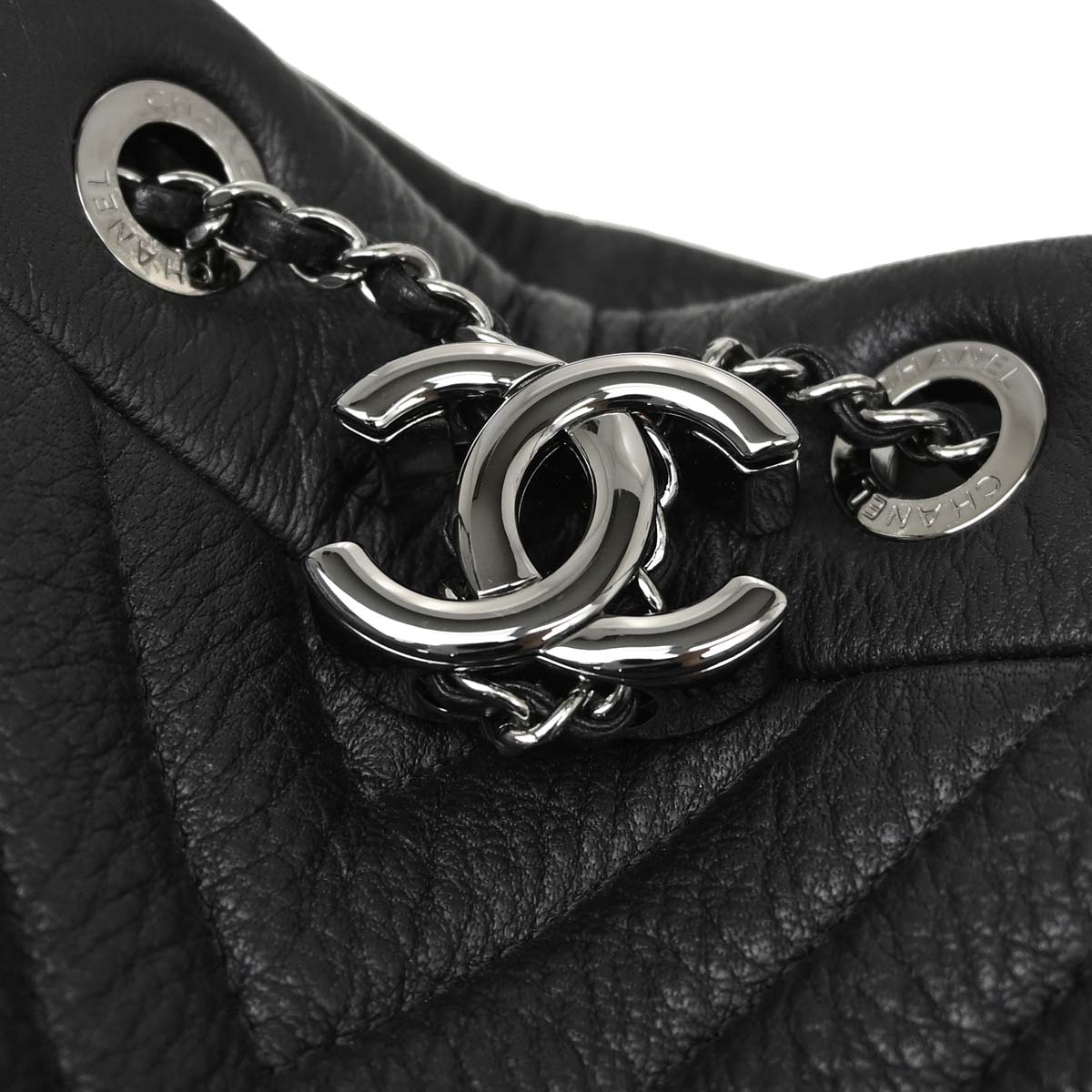Chanel 2017 Black Deerskin Urban Spirit Chevron Drawstring Bucket Tote Handbag