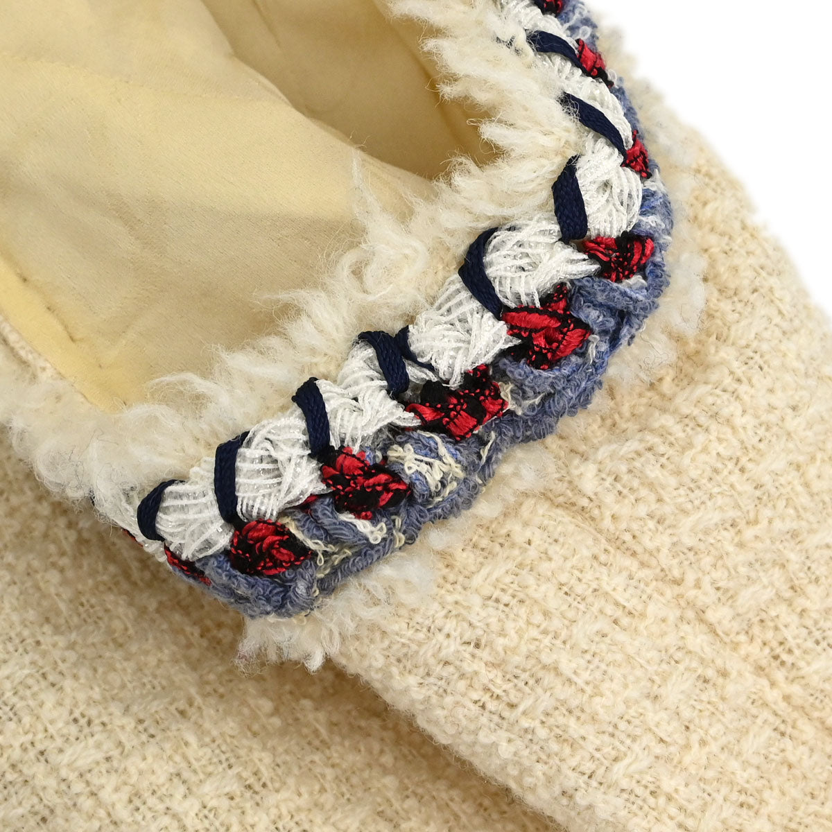 Chanel 2012-2013 Sleeveless Tweed Top Ivory #34