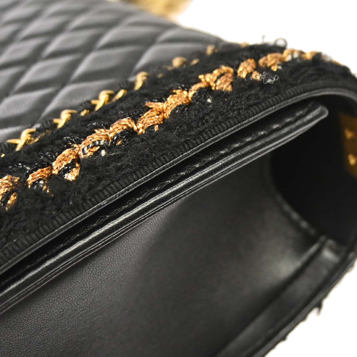 Boy Chanel 2017 Black Lambskin Tweed Medium Shoulder Bag