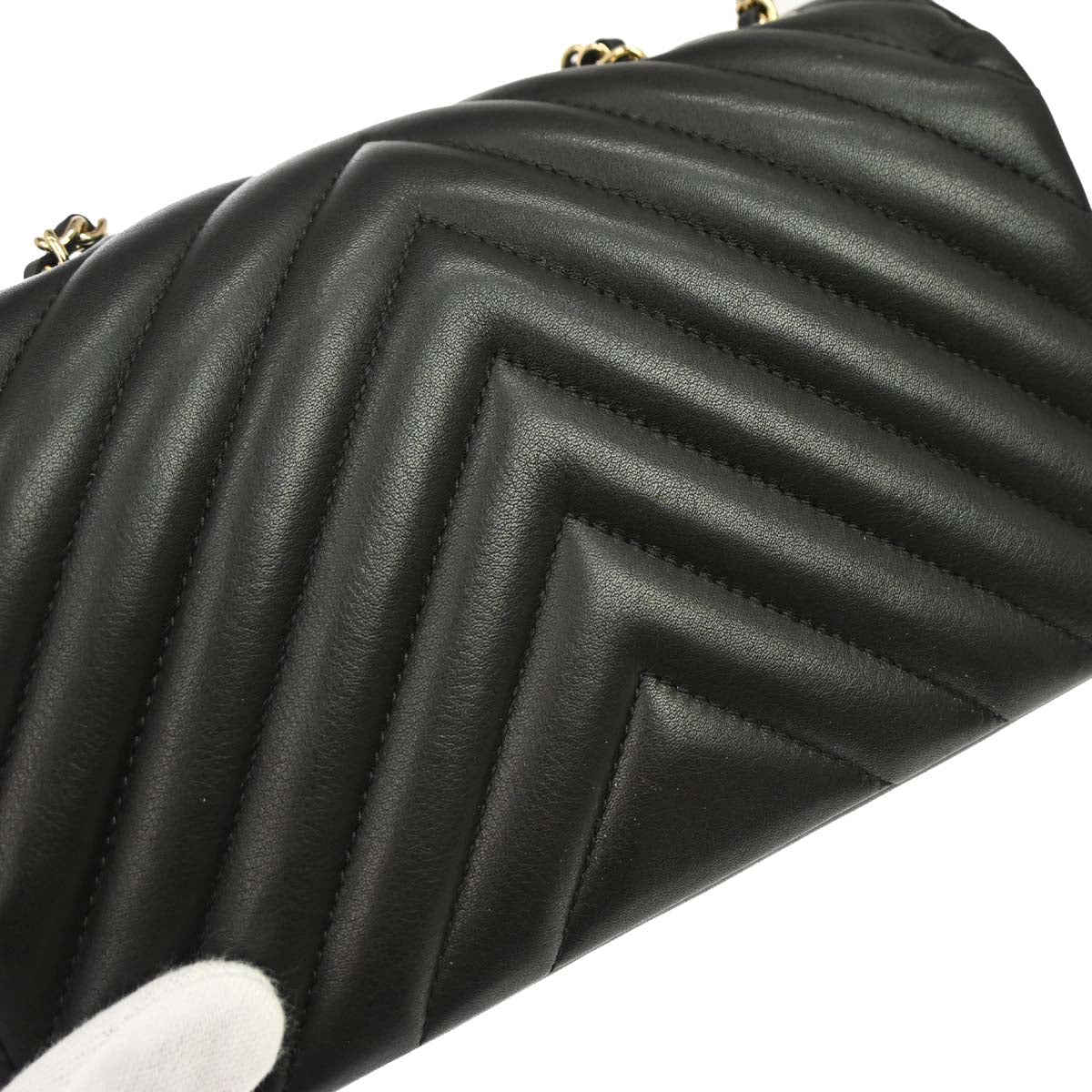 Chanel 2017-2018 Black Lambskin Chevron Turnlock Mini Full Flap Shoulder Bag