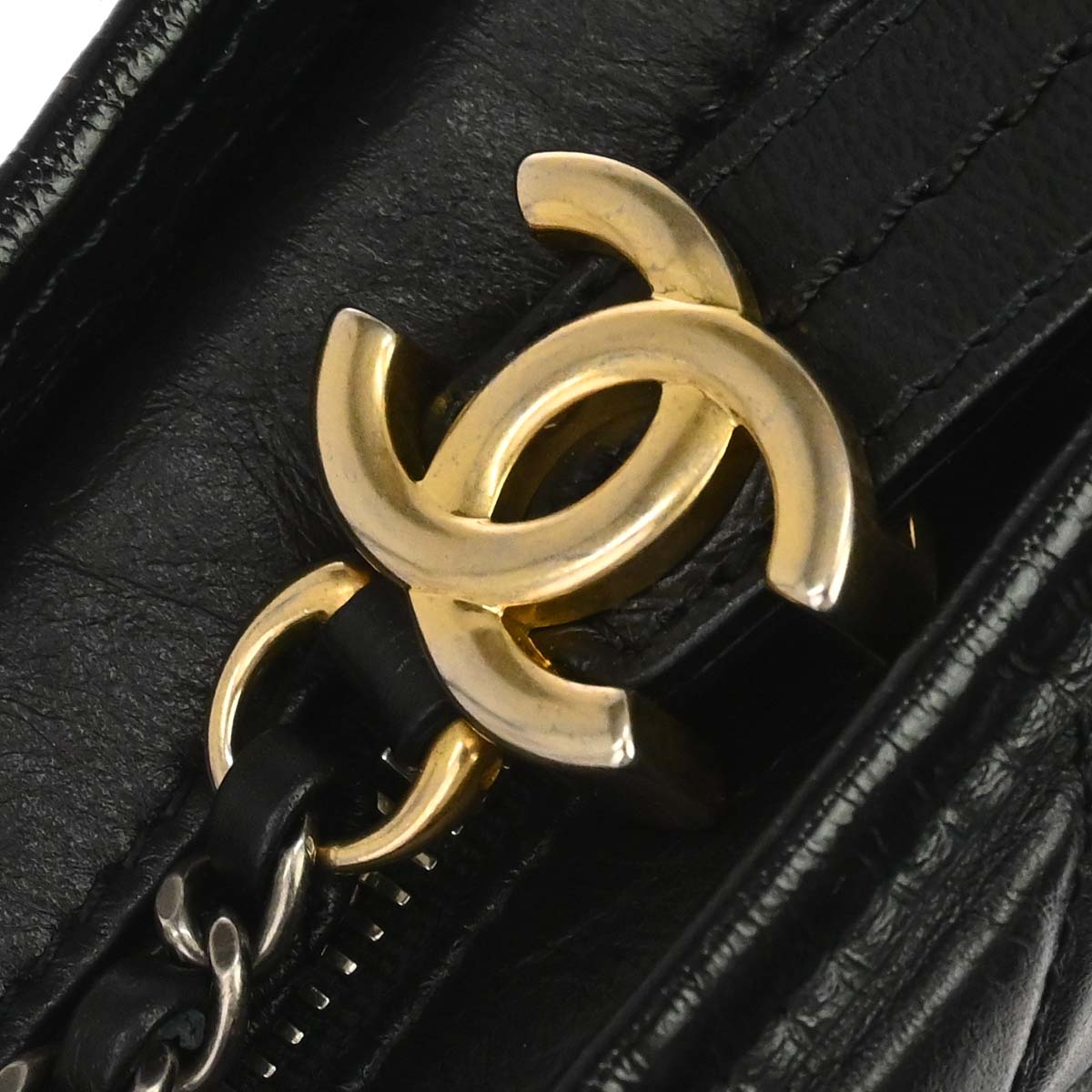 Chanel 2019 Black Lambskin Calfskin Small Gabrielle Shoulder Bag