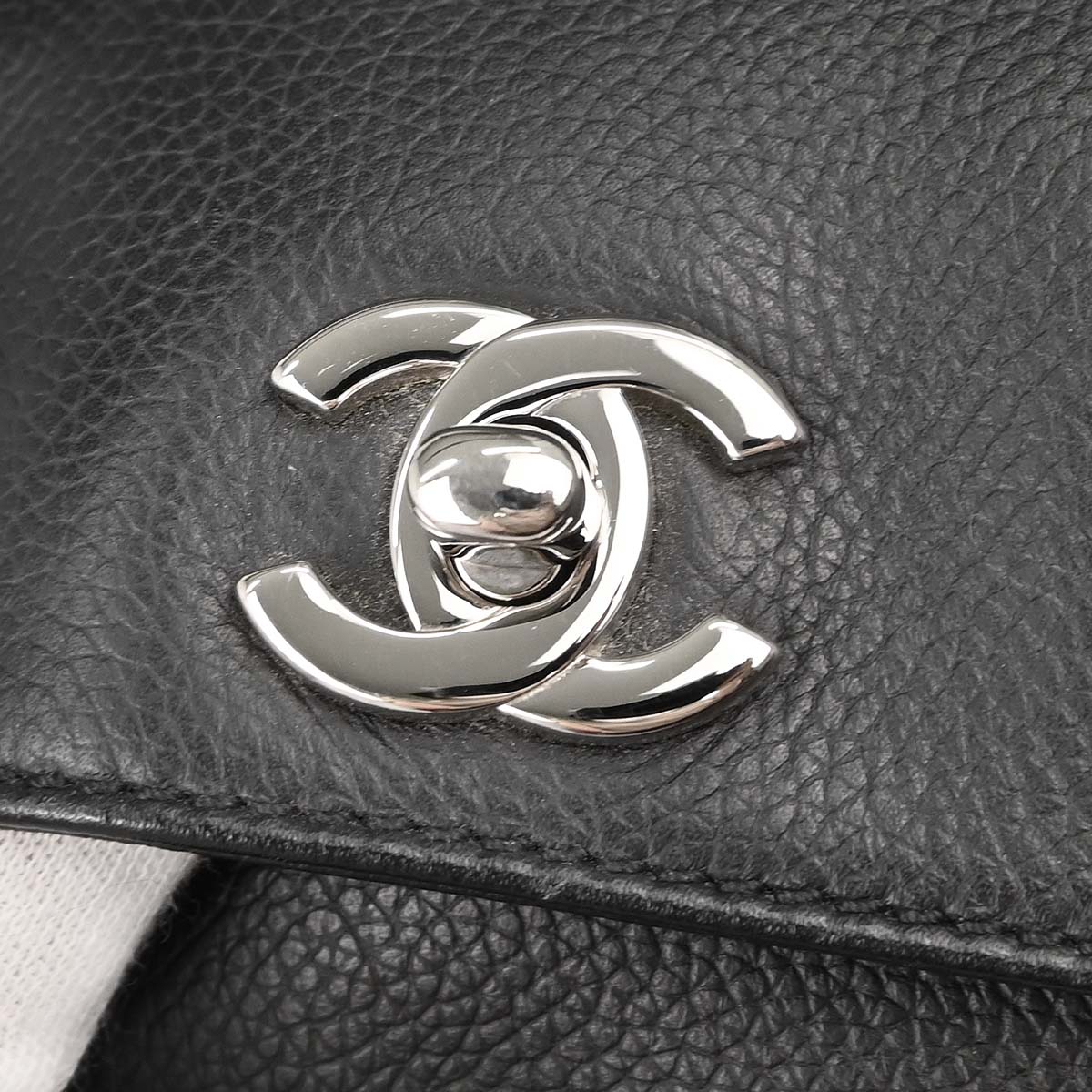 Chanel Black Burgundy Calfskin Executive Cerf 2way Shoulder Tote Bag
