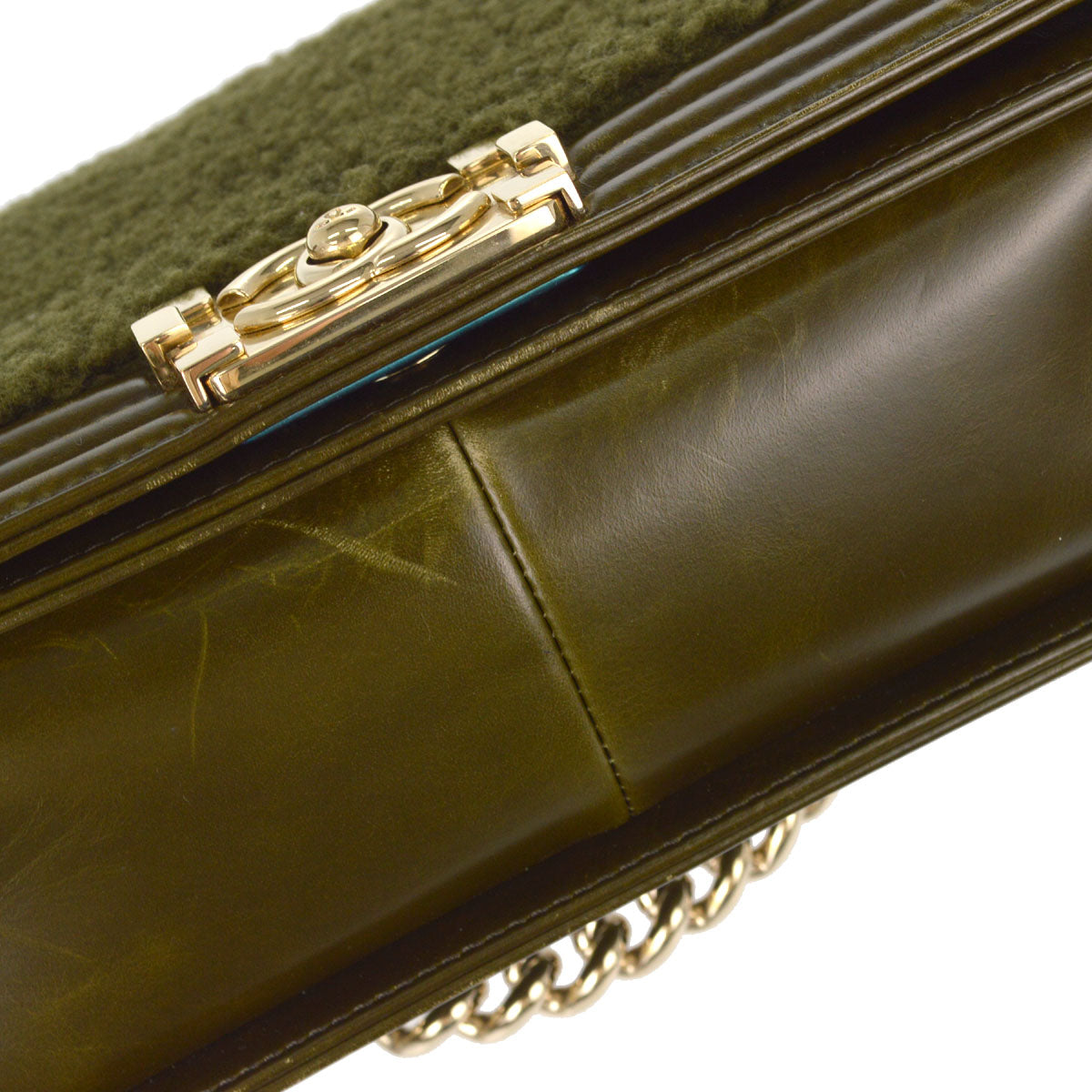 Boy Chanel 2016-2017 Green Shearling Calfskin Medium Shoulder Bag