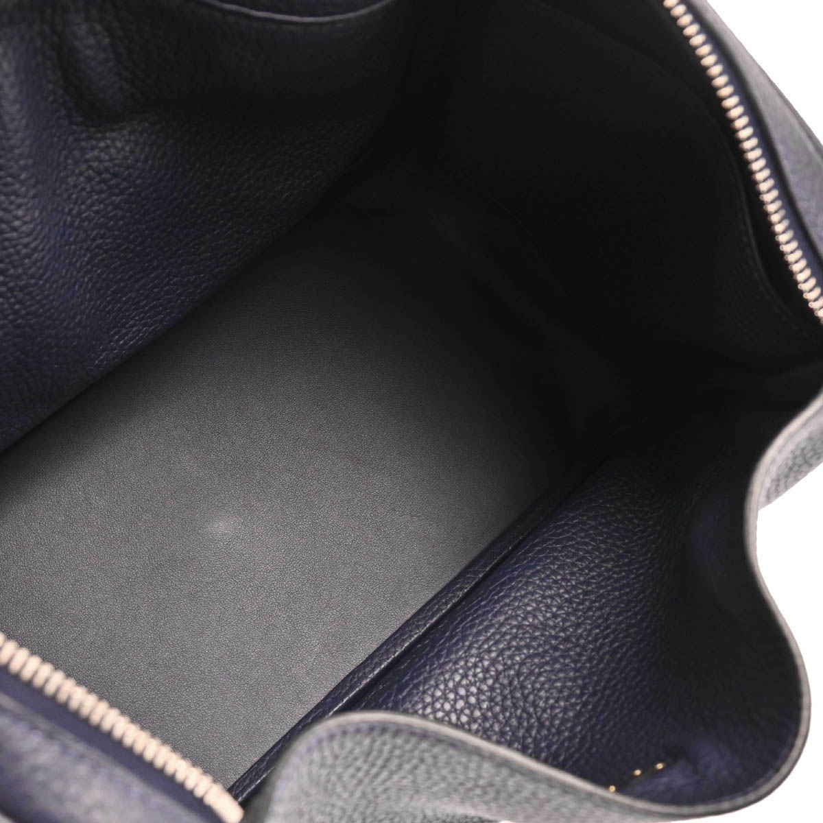 Hermes 2019 Navy Blue Taurillon Clemence Lindy 30 Shoulder Bag