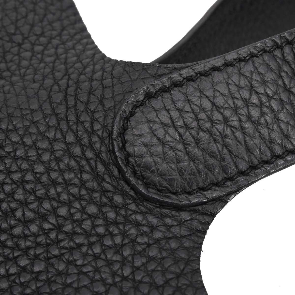 Hermes Black Taurillon Clemence Picotin Lock 22 MM Handbag