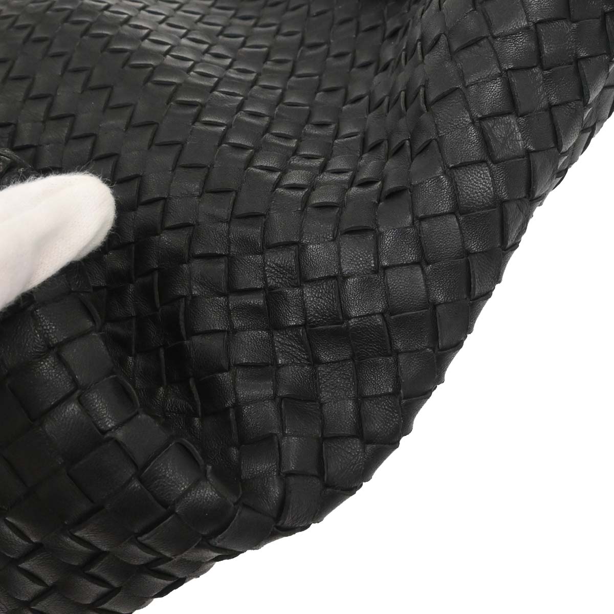Bottega Veneta Black Lambskin Intrecciato Handbag