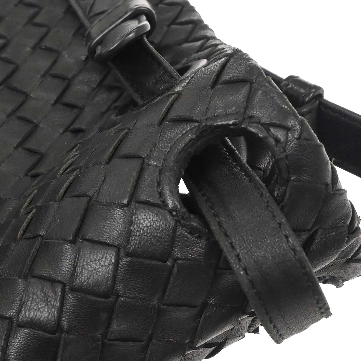 Bottega Veneta Black Lambskin Intrecciato Handbag