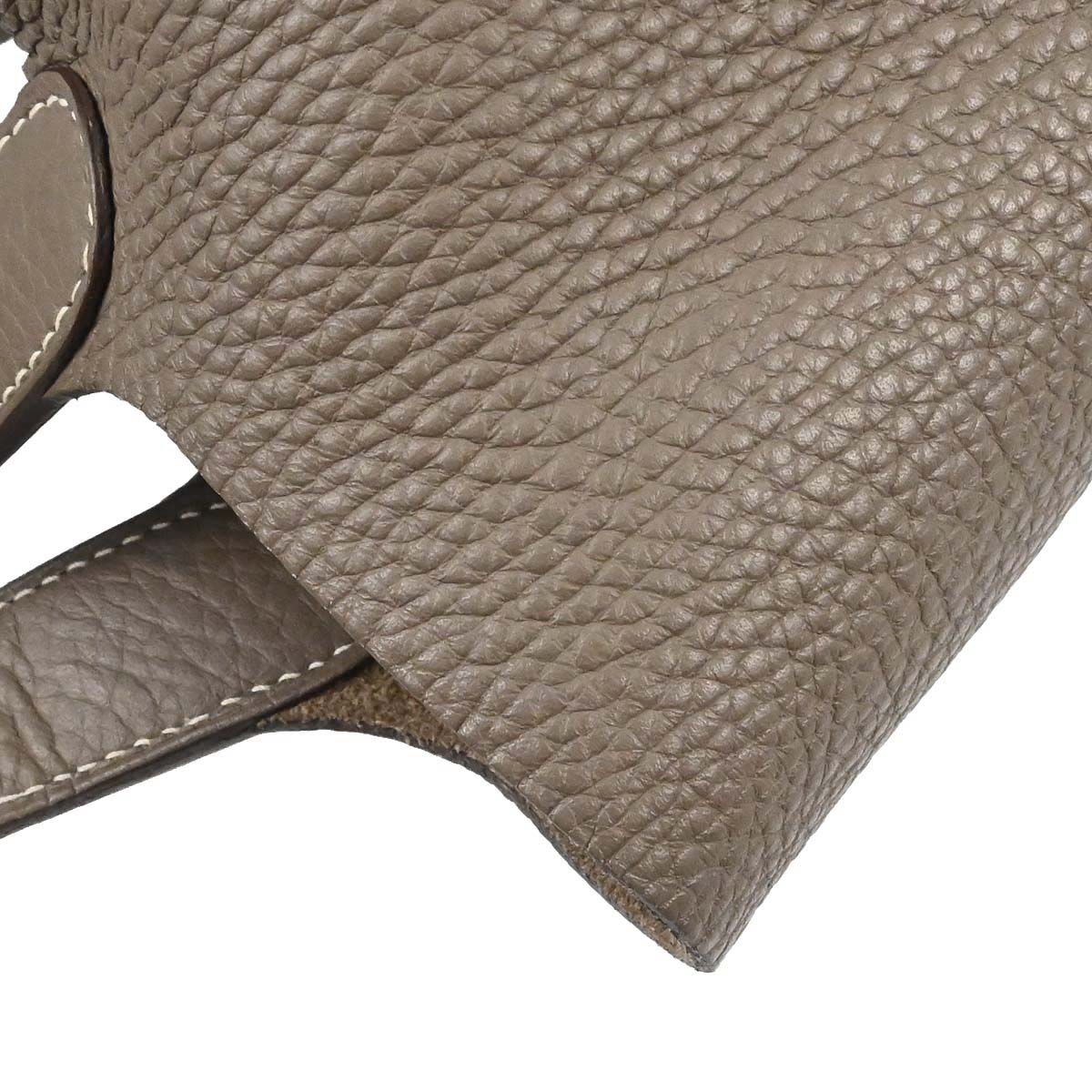 Hermes Etoupe Gray Taurillon Clemence Picotin Lock 22 MM Handbag
