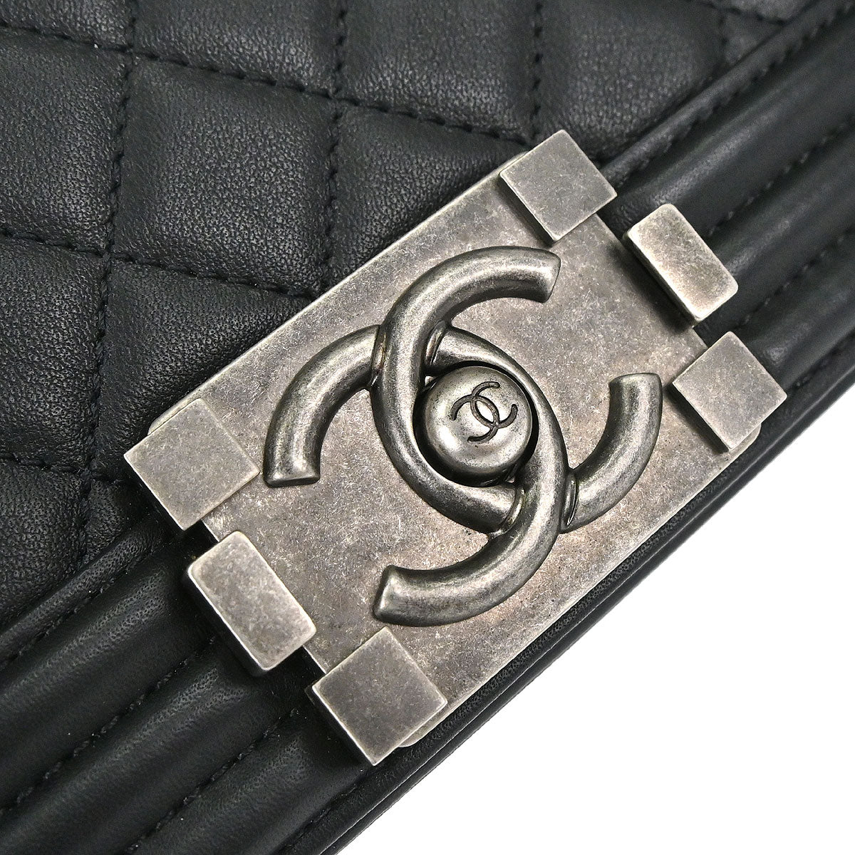 Boy Chanel Black Lambskin Small Chain Shoulder Bag