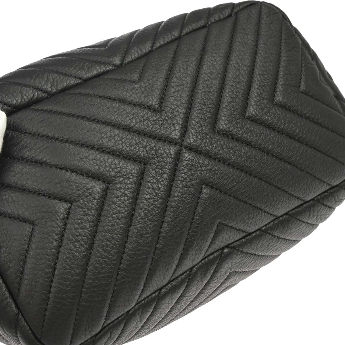 Chanel 2017 Black Deerskin Urban Spirit Chevron Drawstring Bucket Tote Handbag