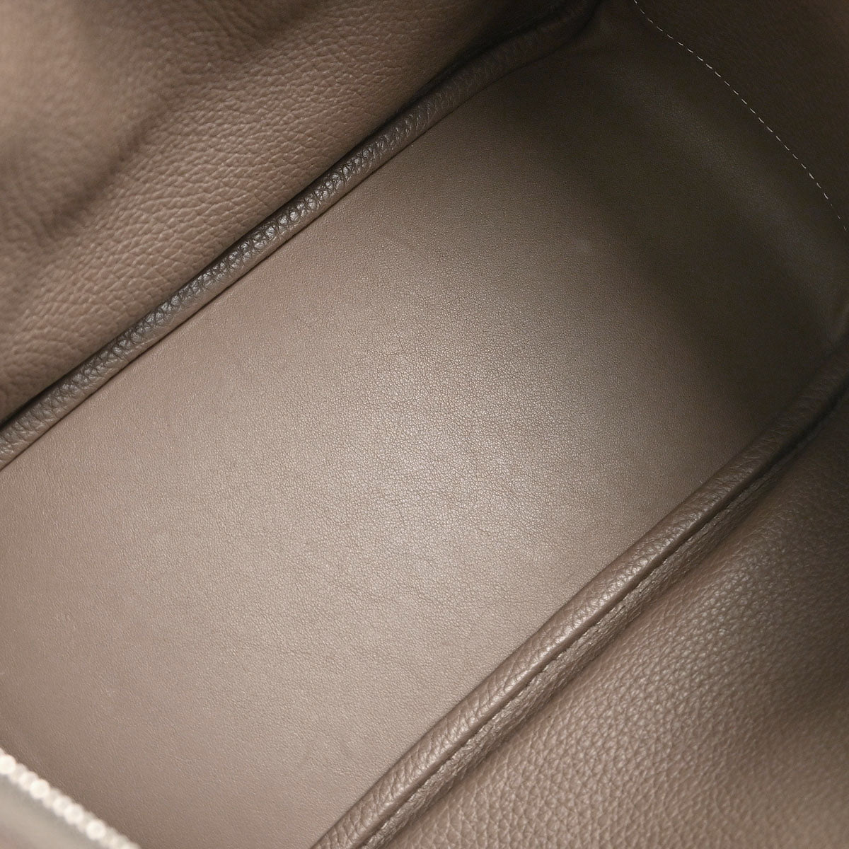 Hermes Etoupe Gray Taurillon Clemence Lindy 26 Shoulder Bag
