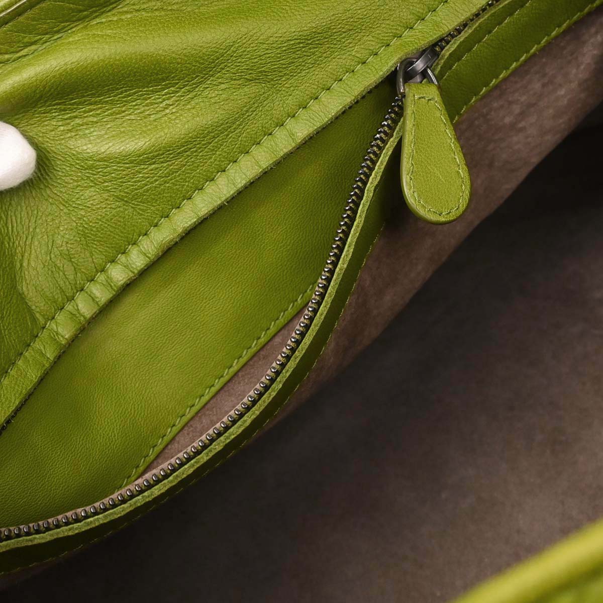 Bottega Veneta Green Lambskin Intrecciato Tote Handbag