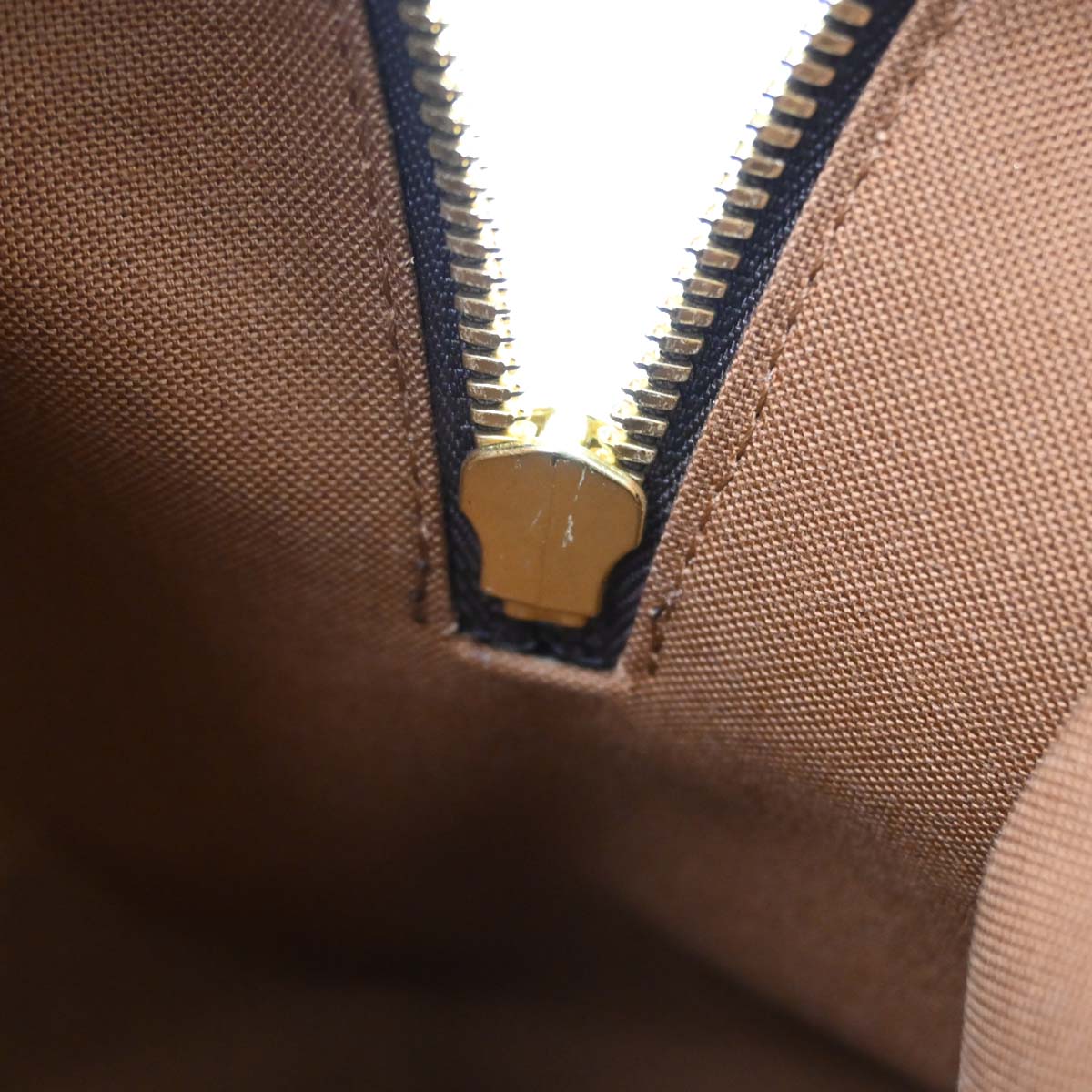 Louis Vuitton Monogram Carryall Duffle Bag M40074