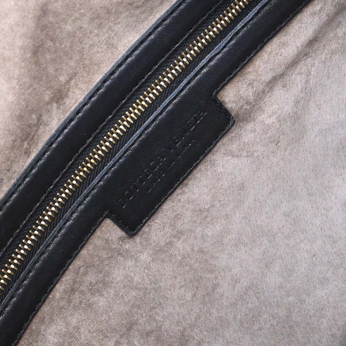 Bottega Veneta Black Lambskin Intrecciato Handbag