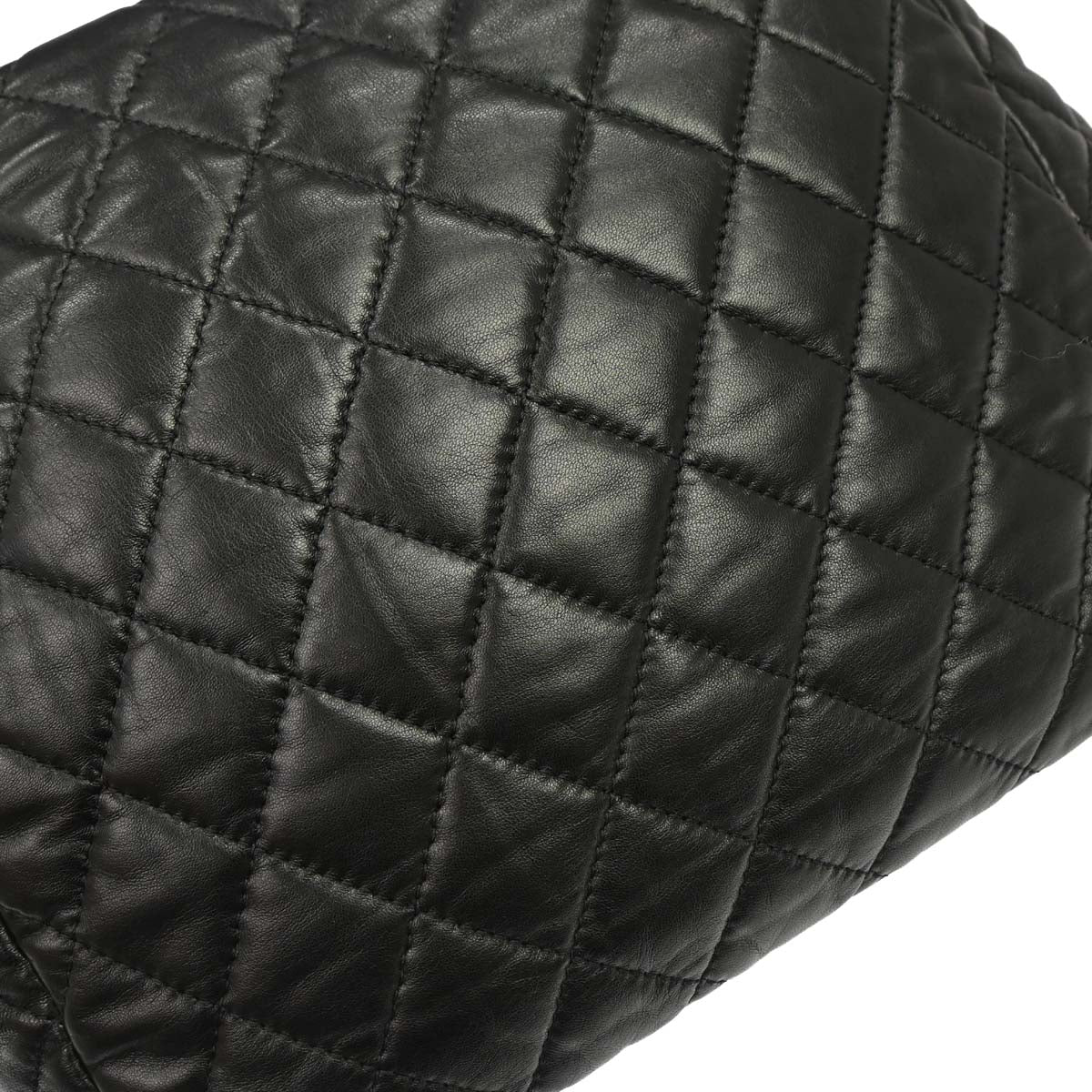 Chanel 2017-2018 Black Lambskin Week End on Mars Chain Tote Handbag