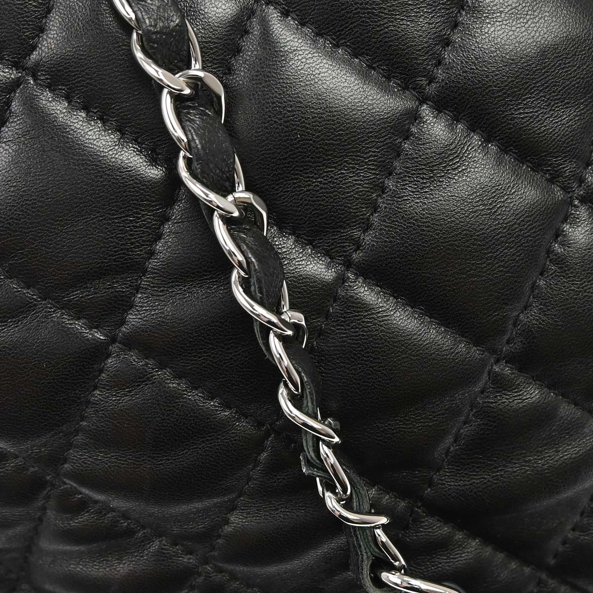 Chanel 2017-2018 Black Lambskin Week End on Mars Chain Tote Handbag