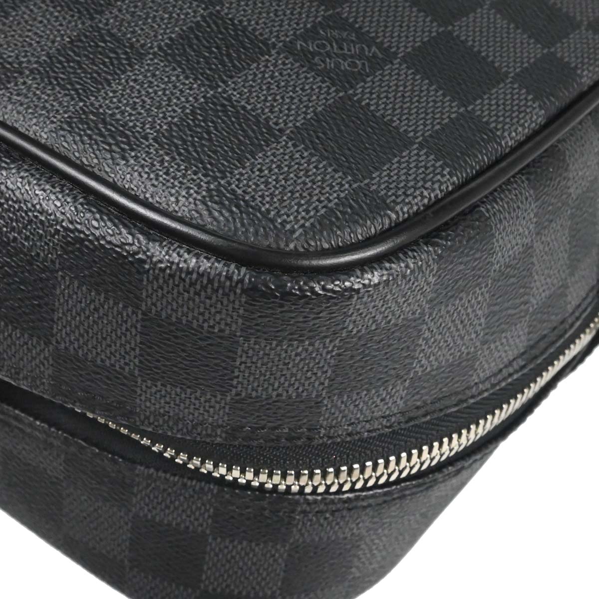 Louis Vuitton Damier Graphite Porte Documents Voyage GM N41123