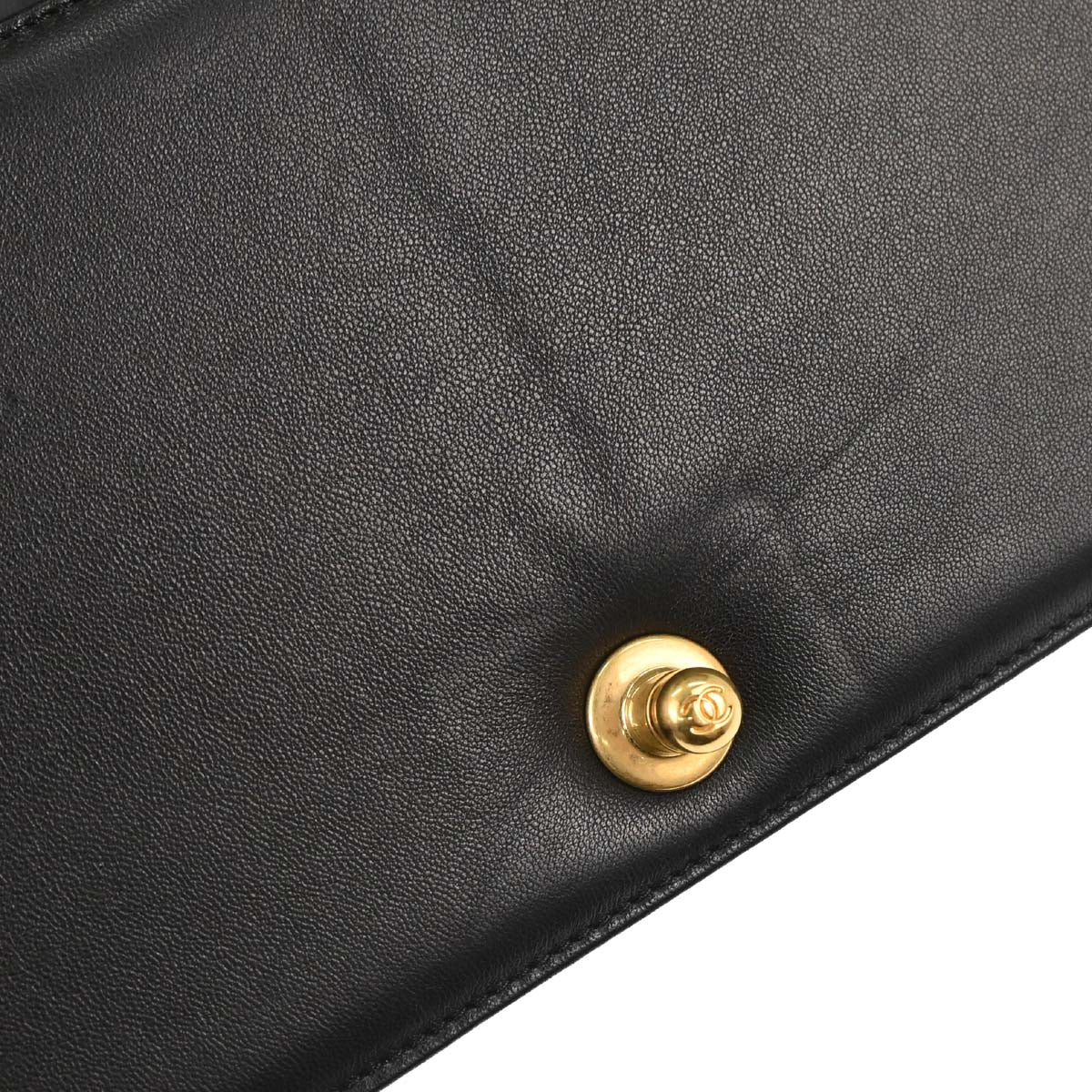 Boy Chanel 2017 Black Lambskin Medium Shoulder Bag