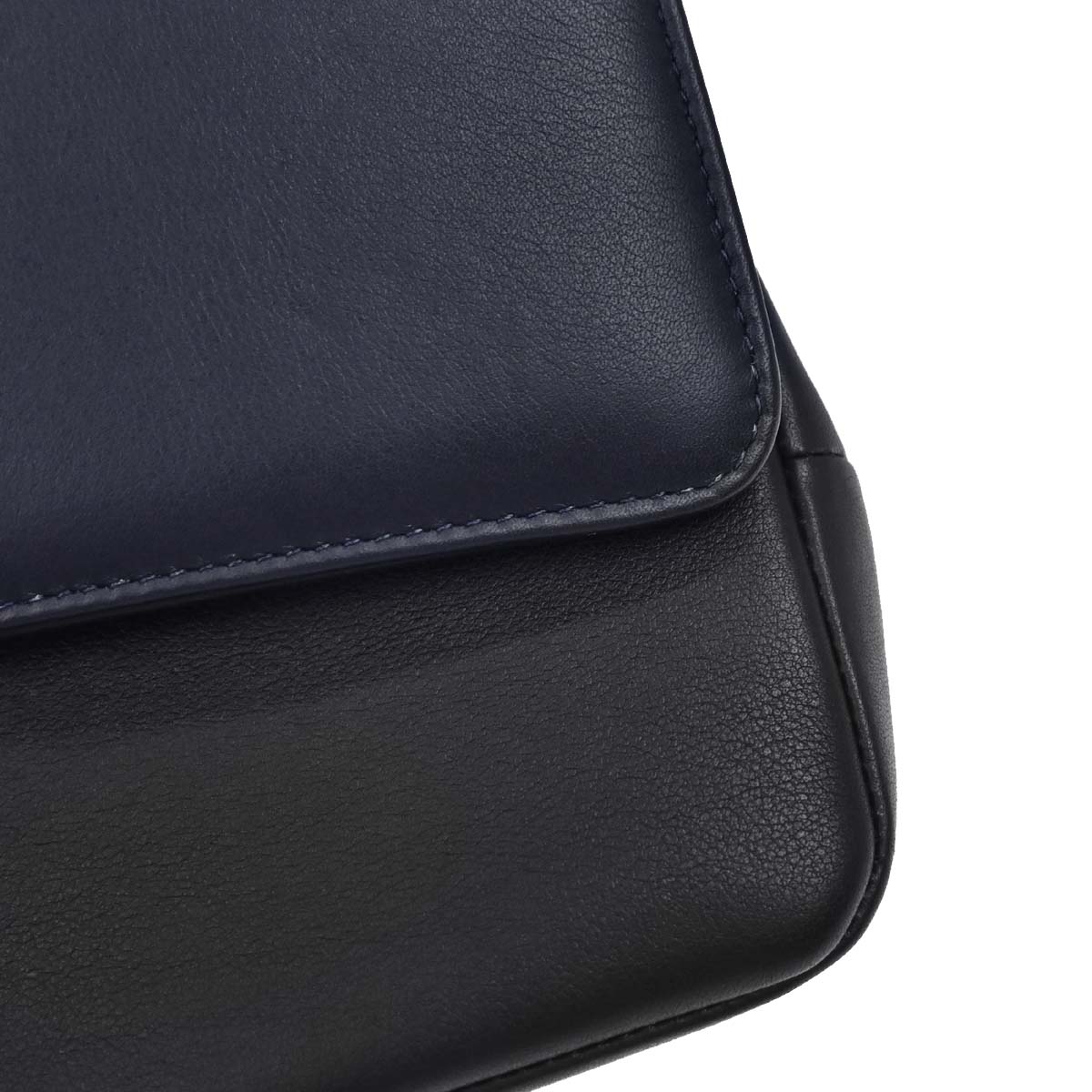 Chanel 2017 Navy Black Calfskin Medium Classic Double Flap Shoulder Bag