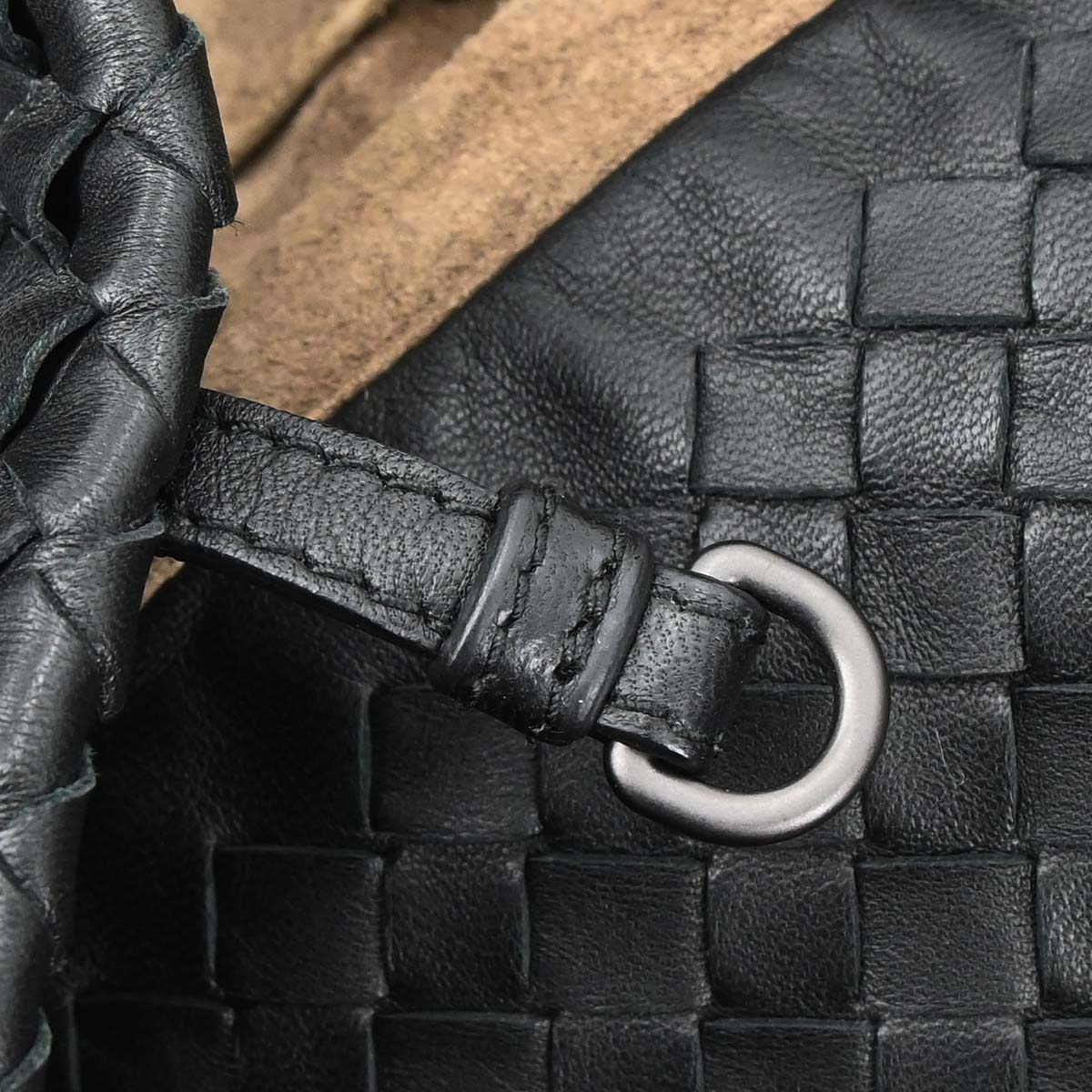 Bottega Veneta Black Lambskin Intrecciato Cesta Tote
