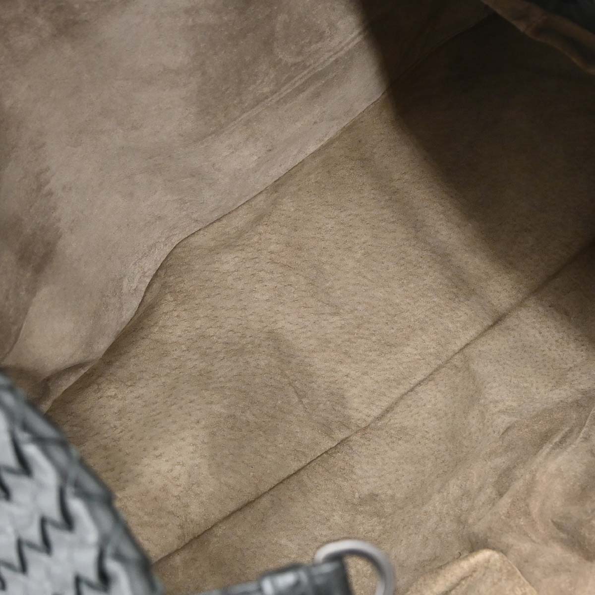 Bottega Veneta Black Lambskin Intrecciato Cesta Tote