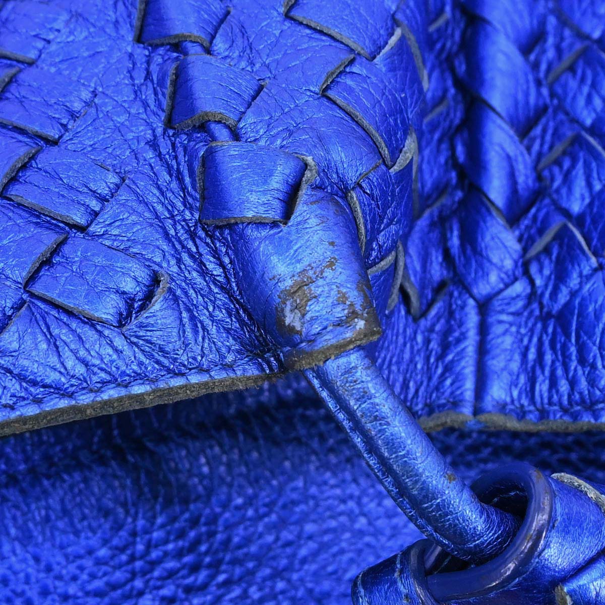 Bottega Veneta Metallic Blue Lambskin Intrecciato Hobo Handbag
