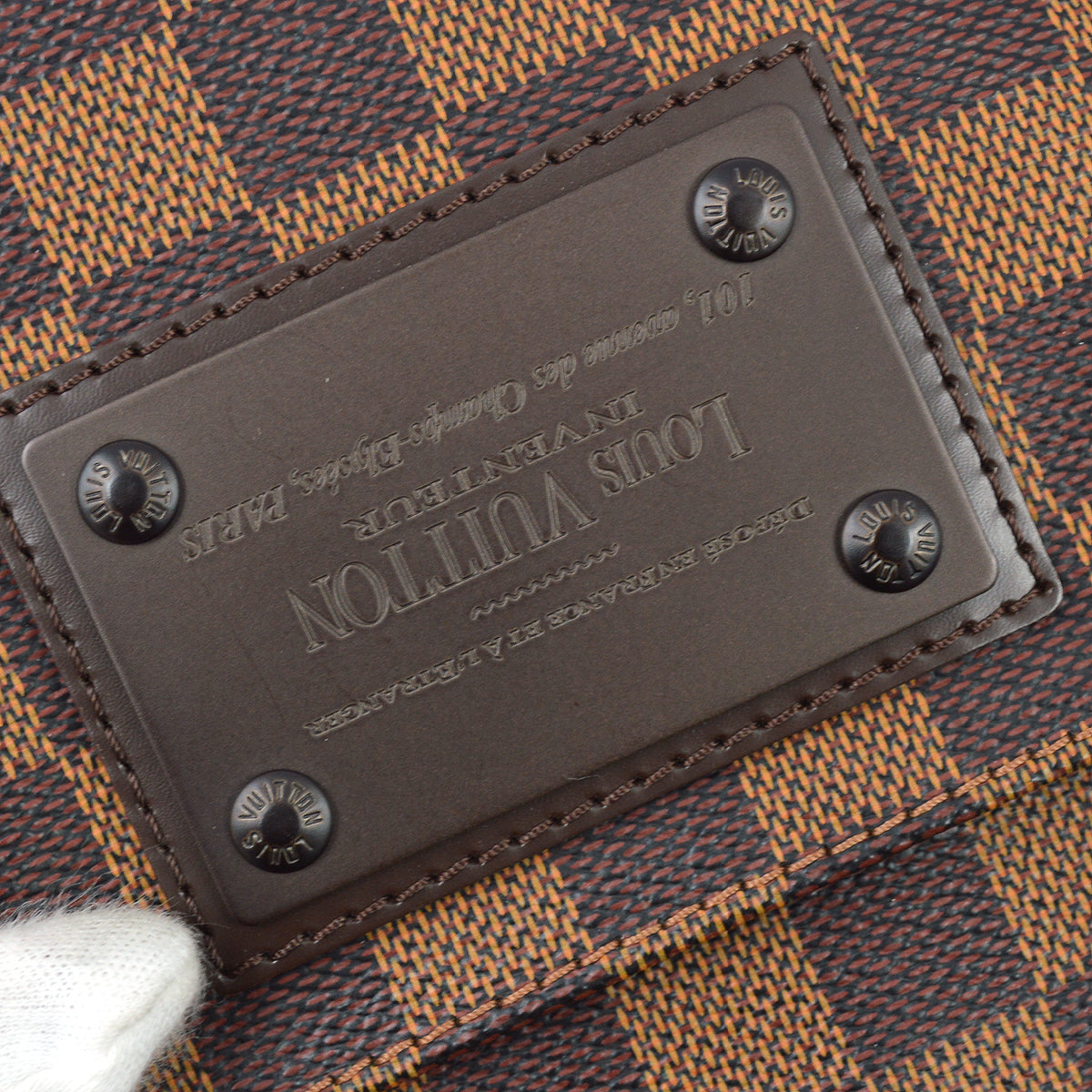 Louis Vuitton 2010 Damier Pochette Plat Brooklyn N41100