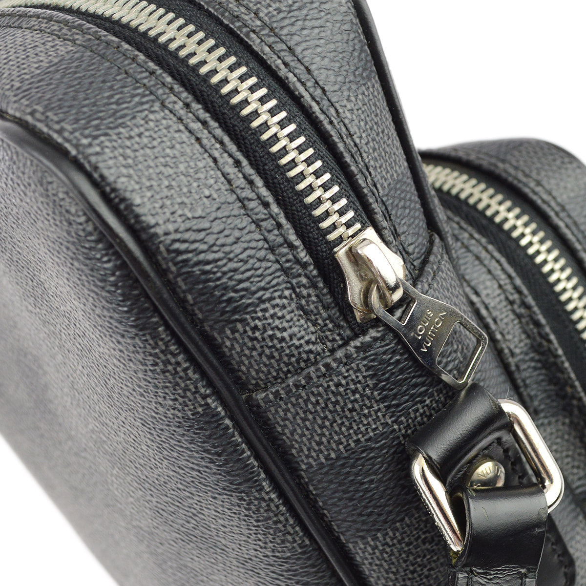 Louis Vuitton 2011 Damier Graphite Rem Shoulder Bag N41446