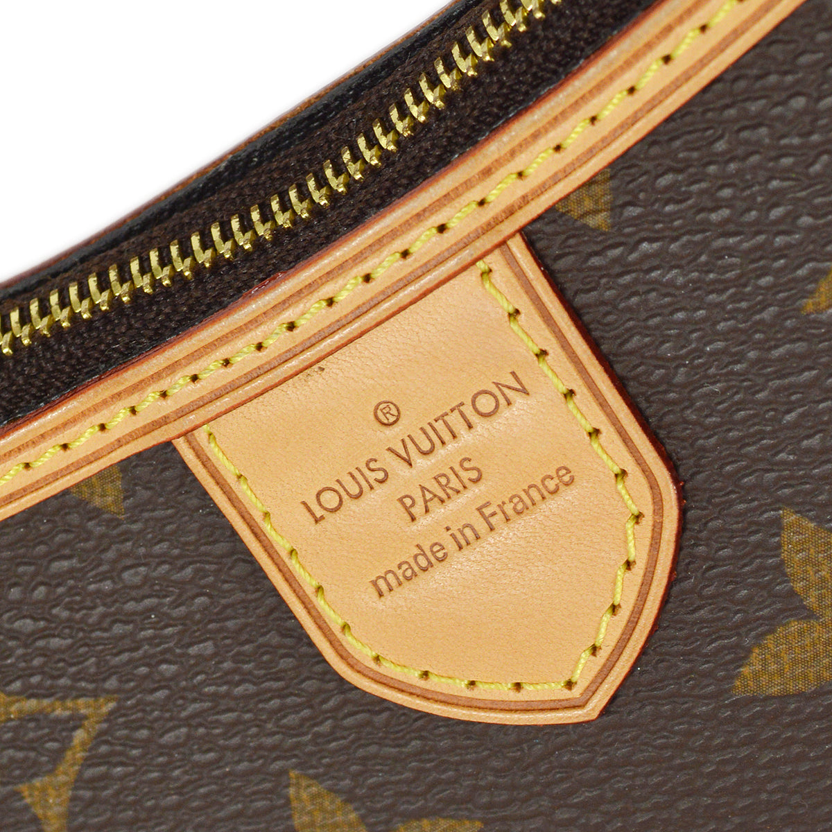 Louis Vuitton 2010 Monogram Mini Pochette Delightful Handbag M40309