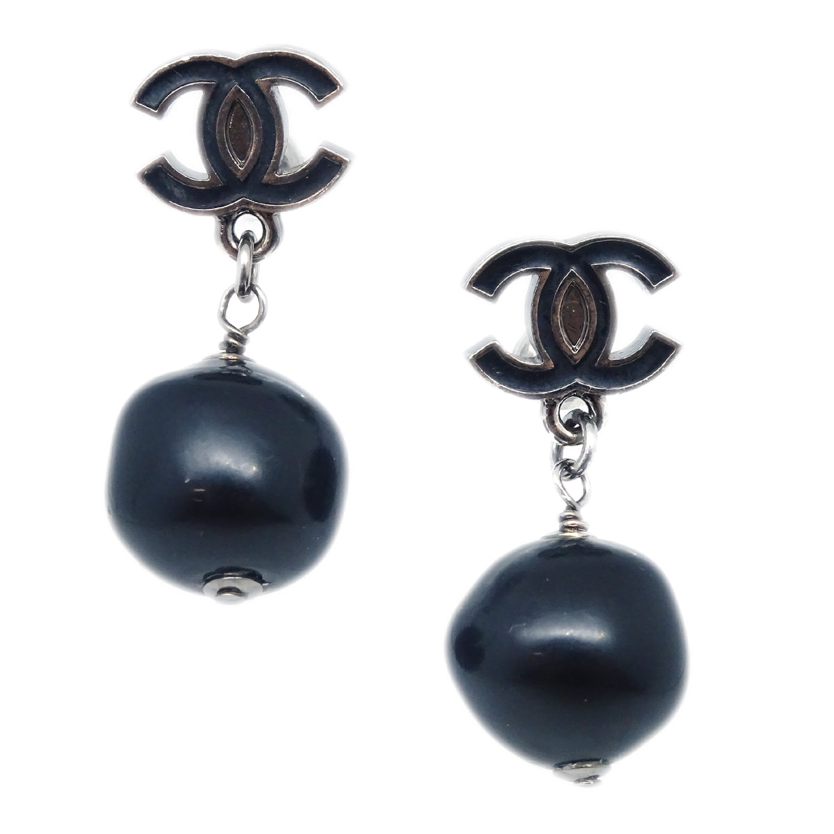 Chanel 2010 Studs Earrings Black