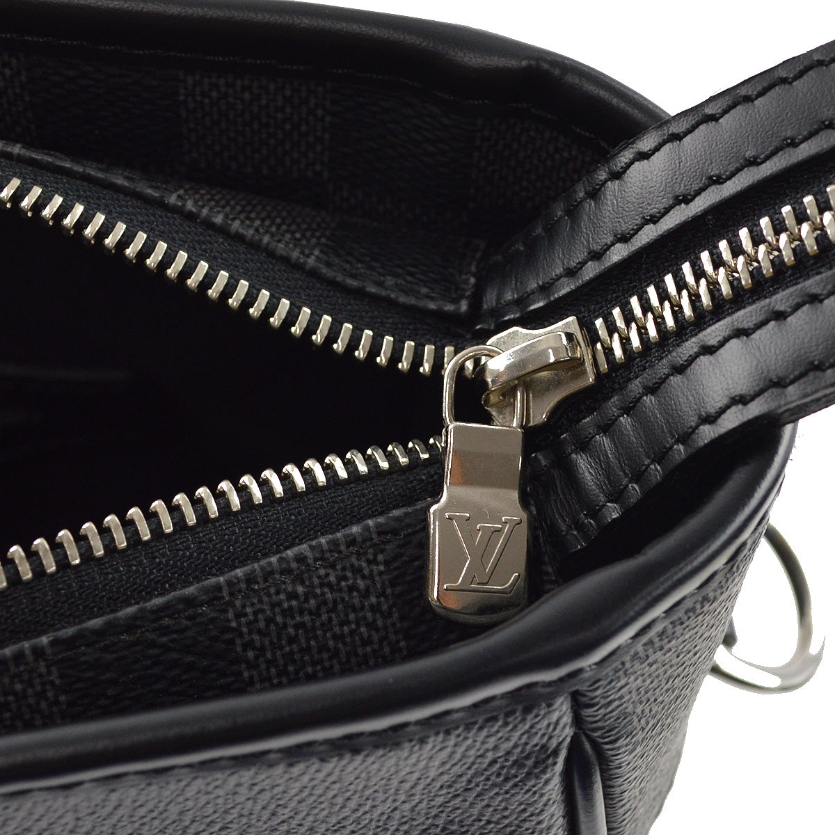 Louis Vuitton 2013 Graphite Tadao N51192