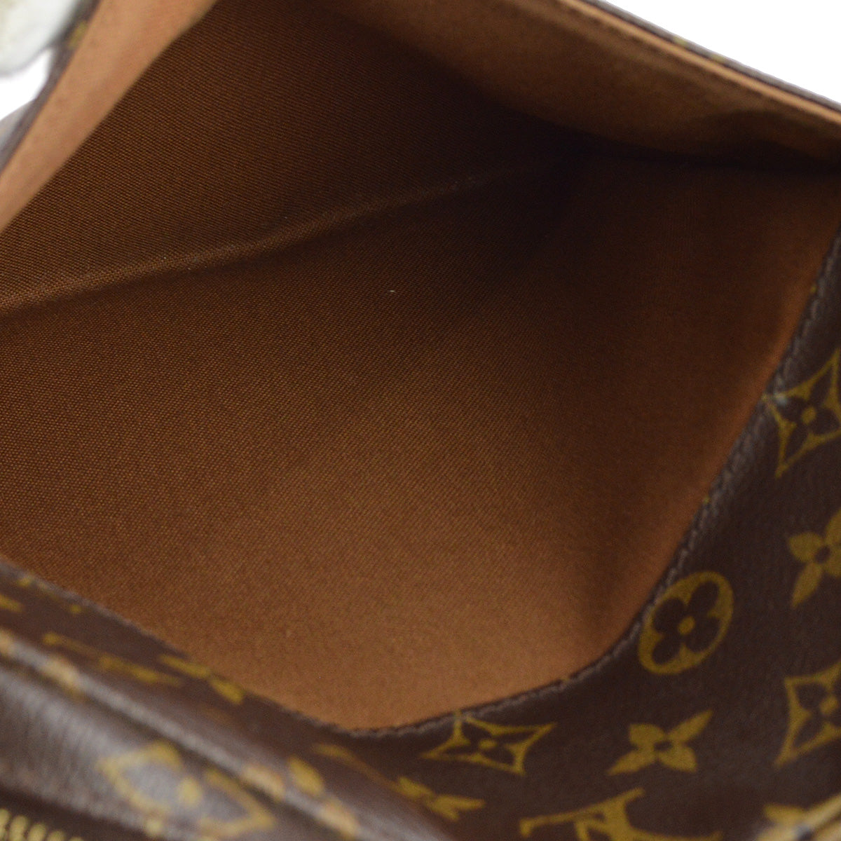 Louis Vuitton 2012 Monogram Trotteur Beaubourg M97037