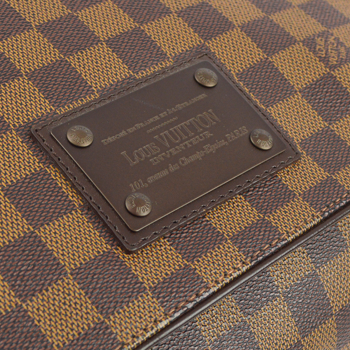 Louis Vuitton 2010 Damier Brooklyn MM Shoulder Bag N51211