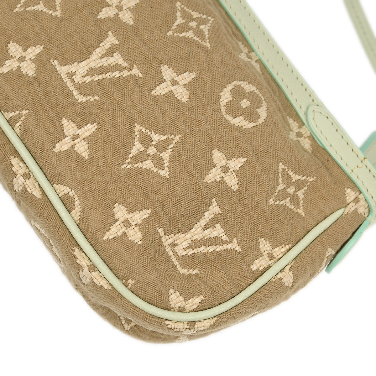 Louis Vuitton 2010 Green Monogram Sabia Pochette Accessoires M93068