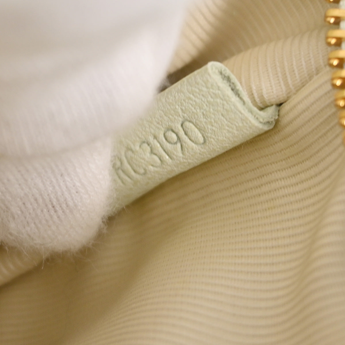 Louis Vuitton 2010 Green Monogram Sabia Pochette Accessoires M93068