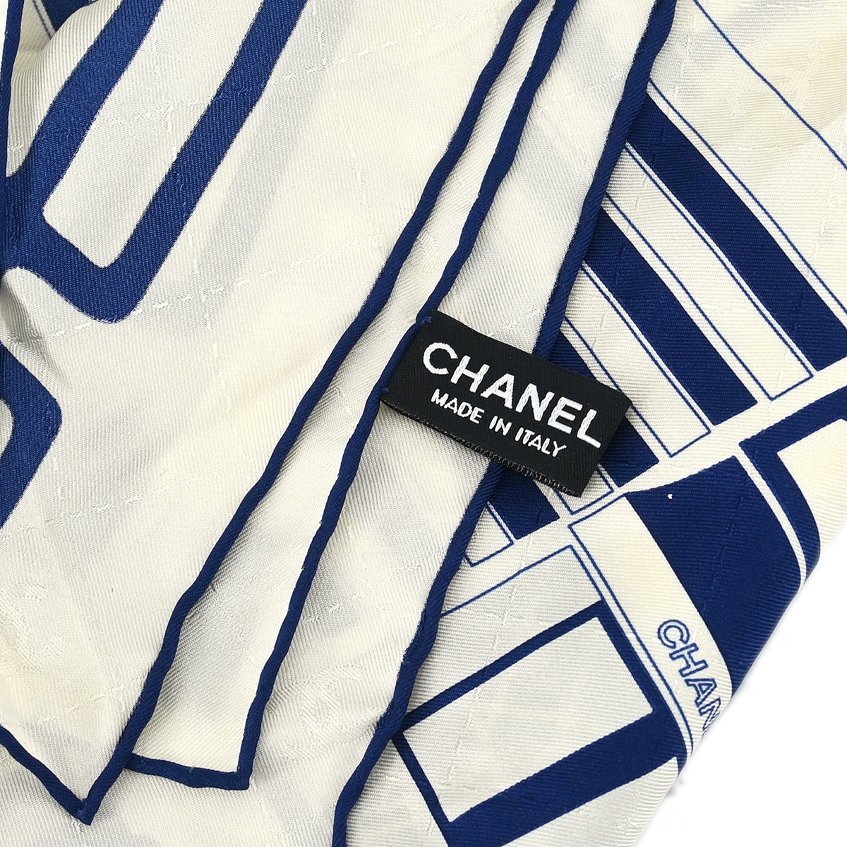 Chanel Scarf White Small Good