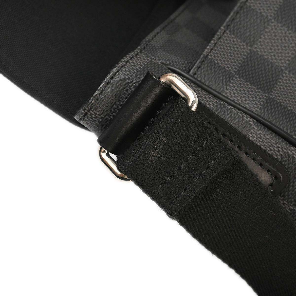 Louis Vuitton 2013 Damier Graphite District PM Shoulder Bag N41260