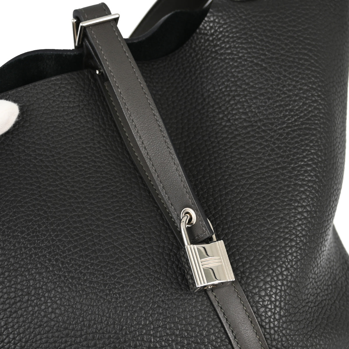 Hermes 2014 Graphite Taurillon Clemence Picotin Lock 22 MM Handbag