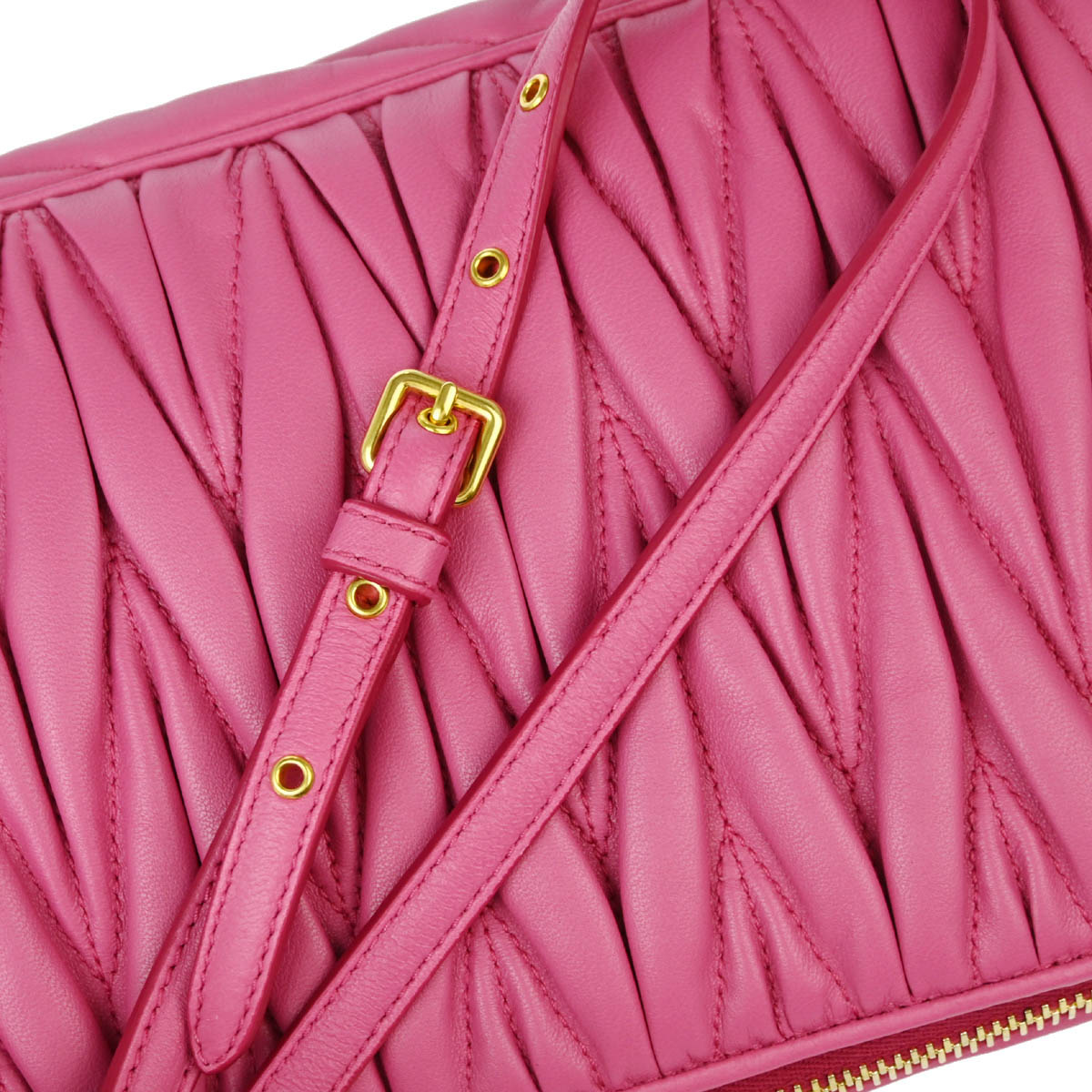 Miu Miu Pink Lambskin Matelasse Piccole Borse Shoulder Bag