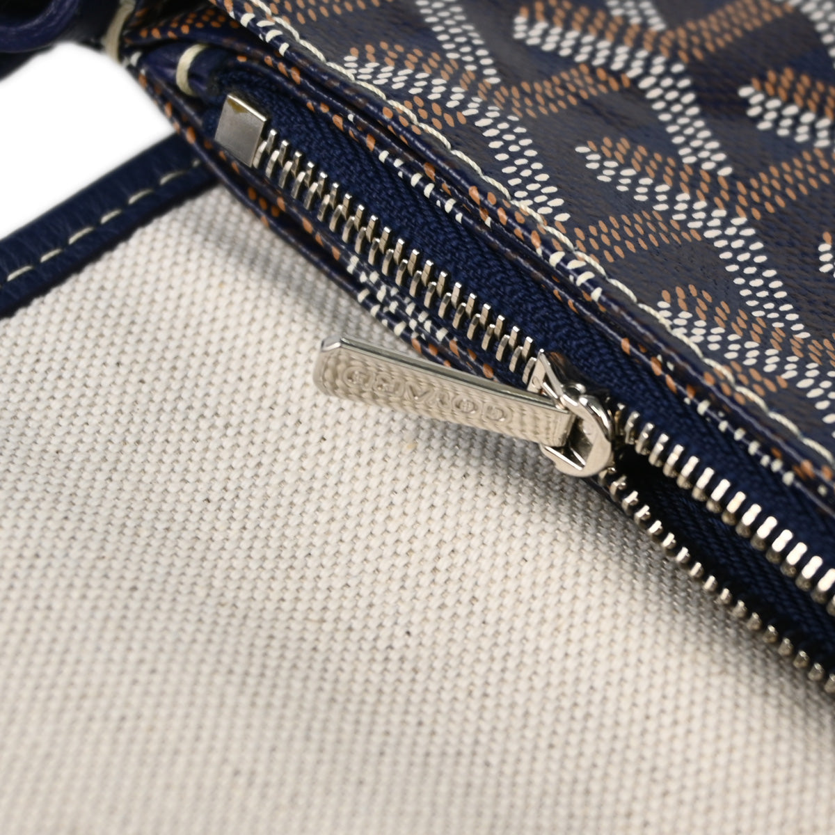 Goyard Navy Plumet Shoulder Bag Pochette Wallet