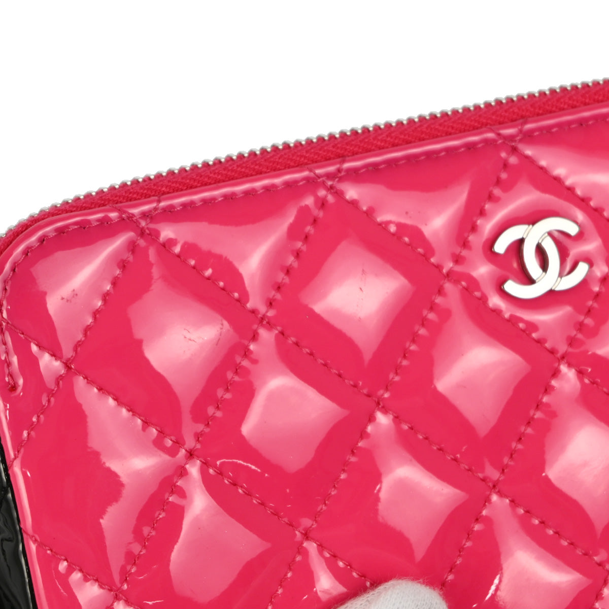 Chanel 2019 Pink Black Patent Leather Wallet WOC