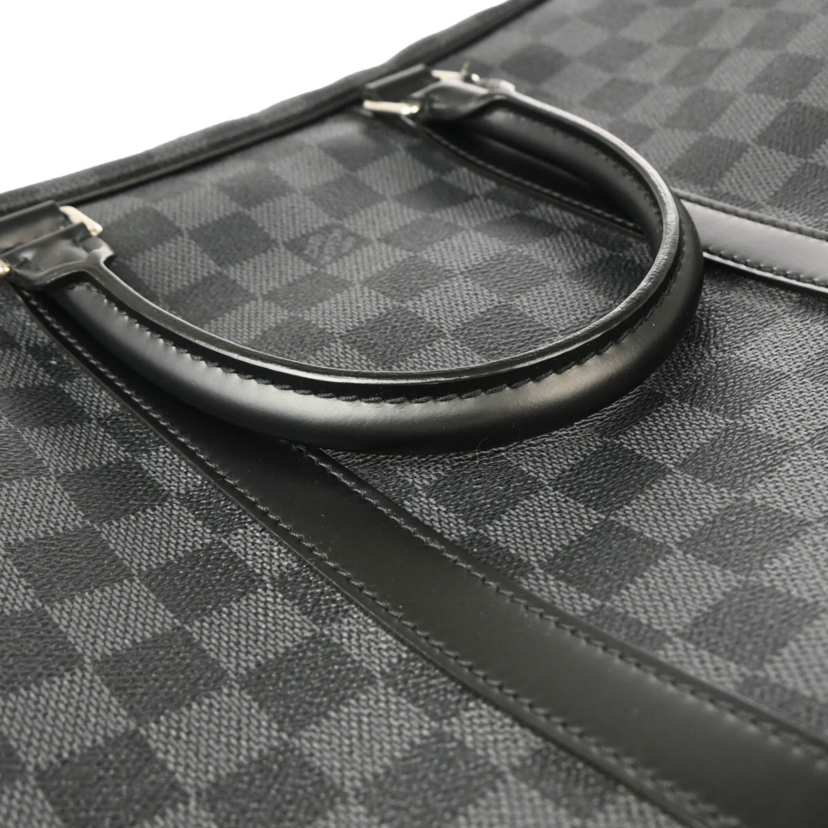 Louis Vuitton 2013 Damier Porte Documents Voyage Handbag N41125