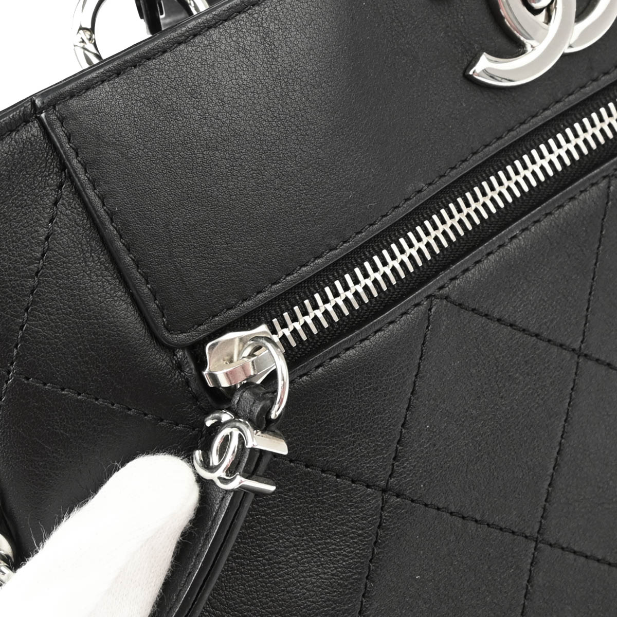 Chanel Black Calfskin 2way Bucket Handbag