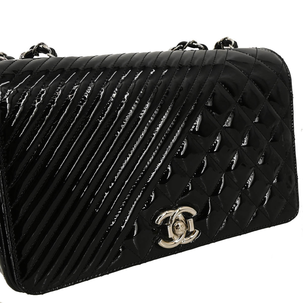 Chanel 2016-2017 Black Patent Leather Shoulder Bag