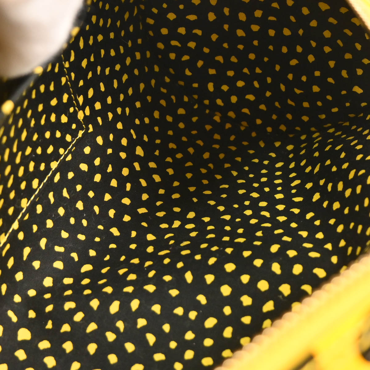 Louis Vuitton Yellow Vernis Dot Infinity Papillon Handbag M91424