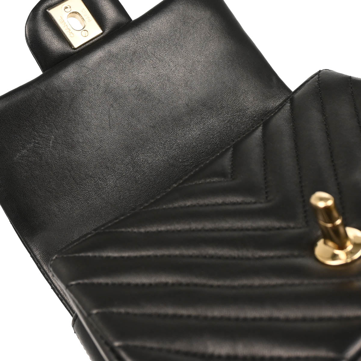 Chanel 2017 Black Lambskin Chevron Mini Classic Square Flap Shoulder Bag 17